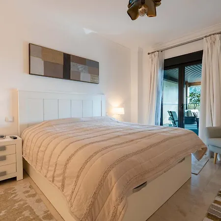 Cozy Golf Escape Flamingos - Marbella Apartment