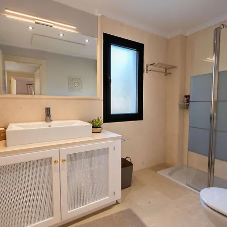 Cozy Golf Escape Flamingos - Marbella Apartment
